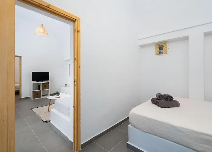 Tholos & Prive Jacuzzi *