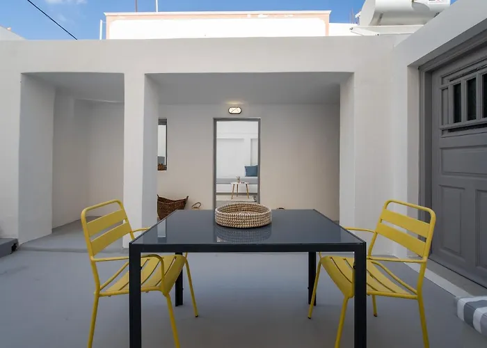 Willa Tholos & Prive Jacuzzi Kamári