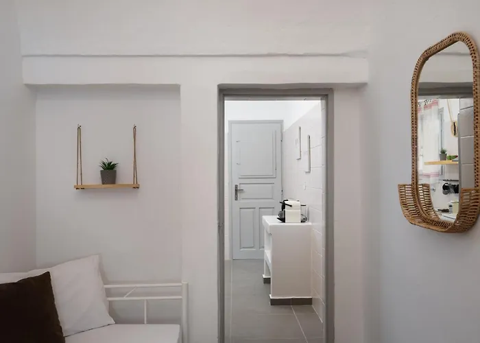 Tholos & Prive Jacuzzi *