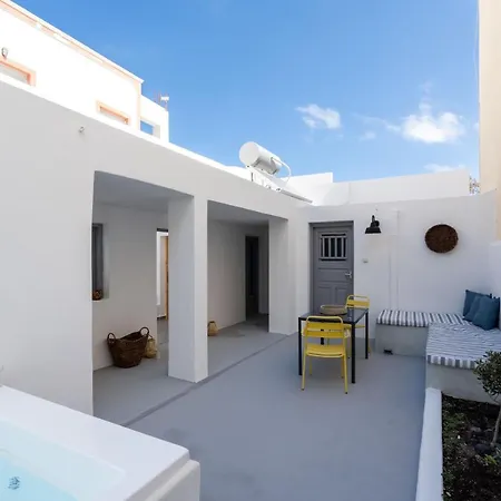 ヴィラ Tholos & Prive Jacuzzi