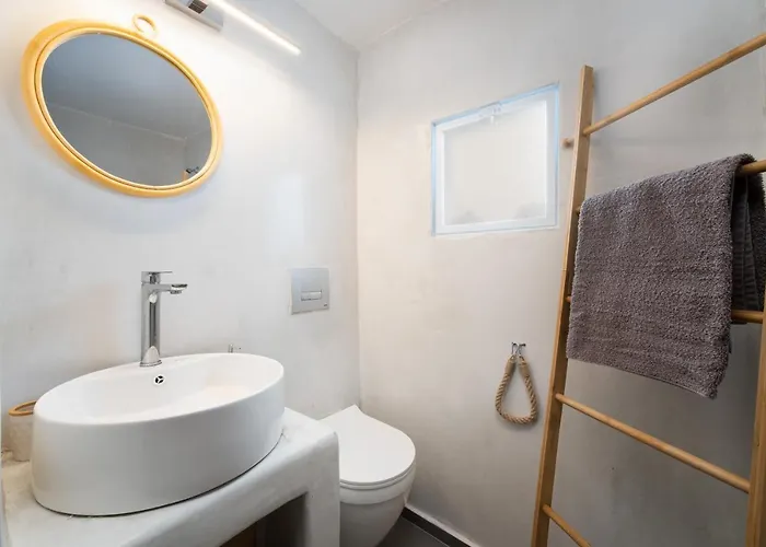 Tholos & Prive Jacuzzi *