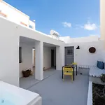 Villa Tholos & Prive Jacuzzi
