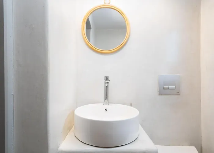 فيلة Tholos & Prive Jacuzzi Kamári